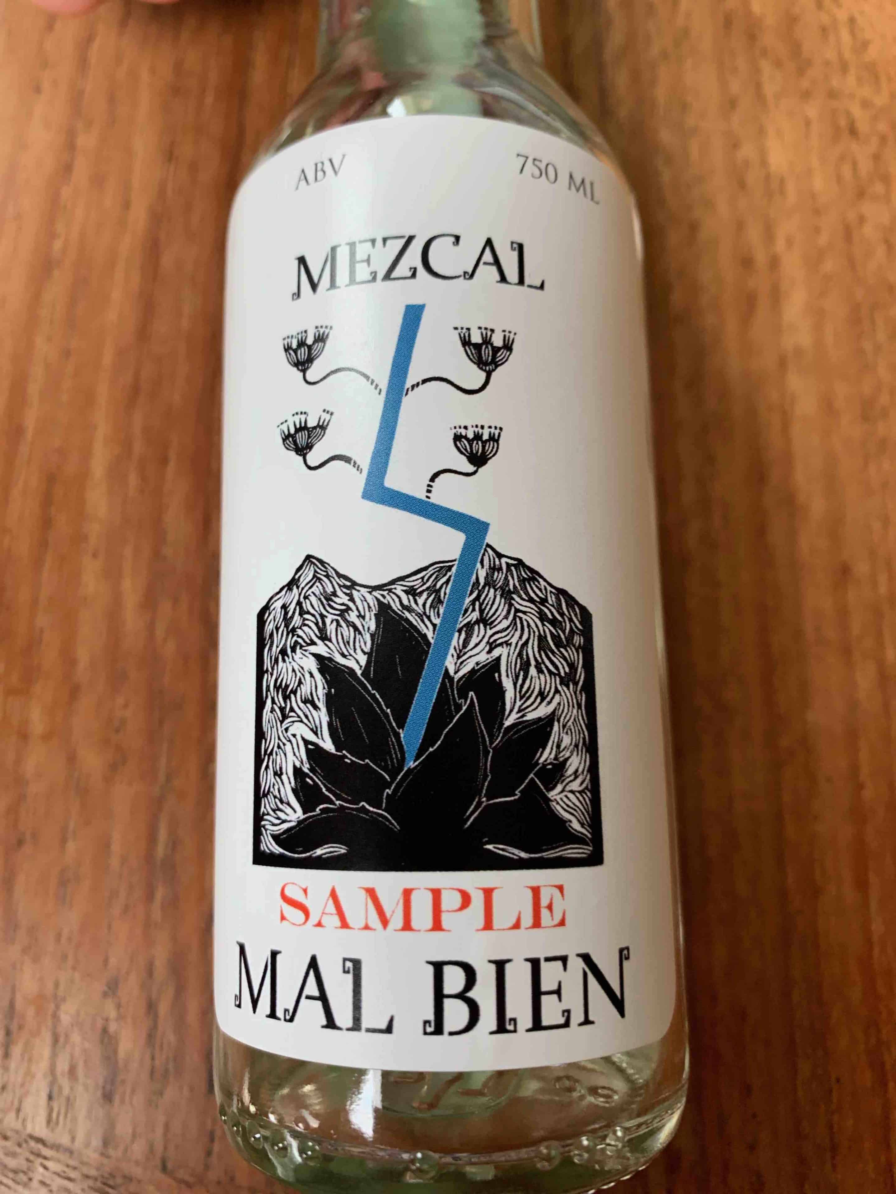 Mezcal Mal Bien bottle
